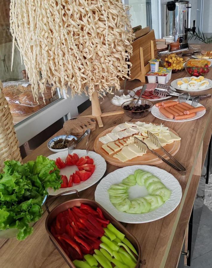 Tj Gardens Отель Махинджаури